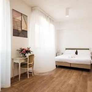 https://resart-iacomus.emilia-romagnahotels.net